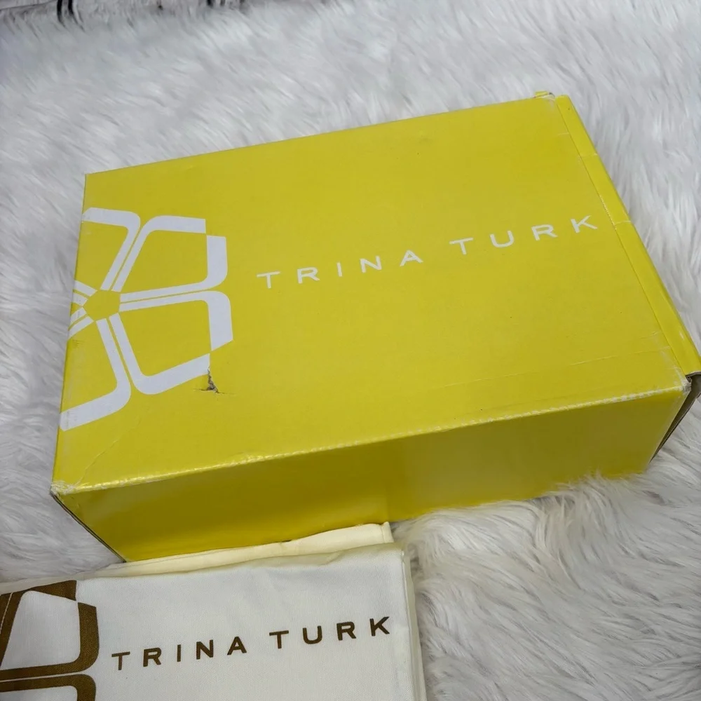 NIB New with‎ Box Trina Turk Joni Platform Suede Heels in Aqua Bloom Size 7.5
